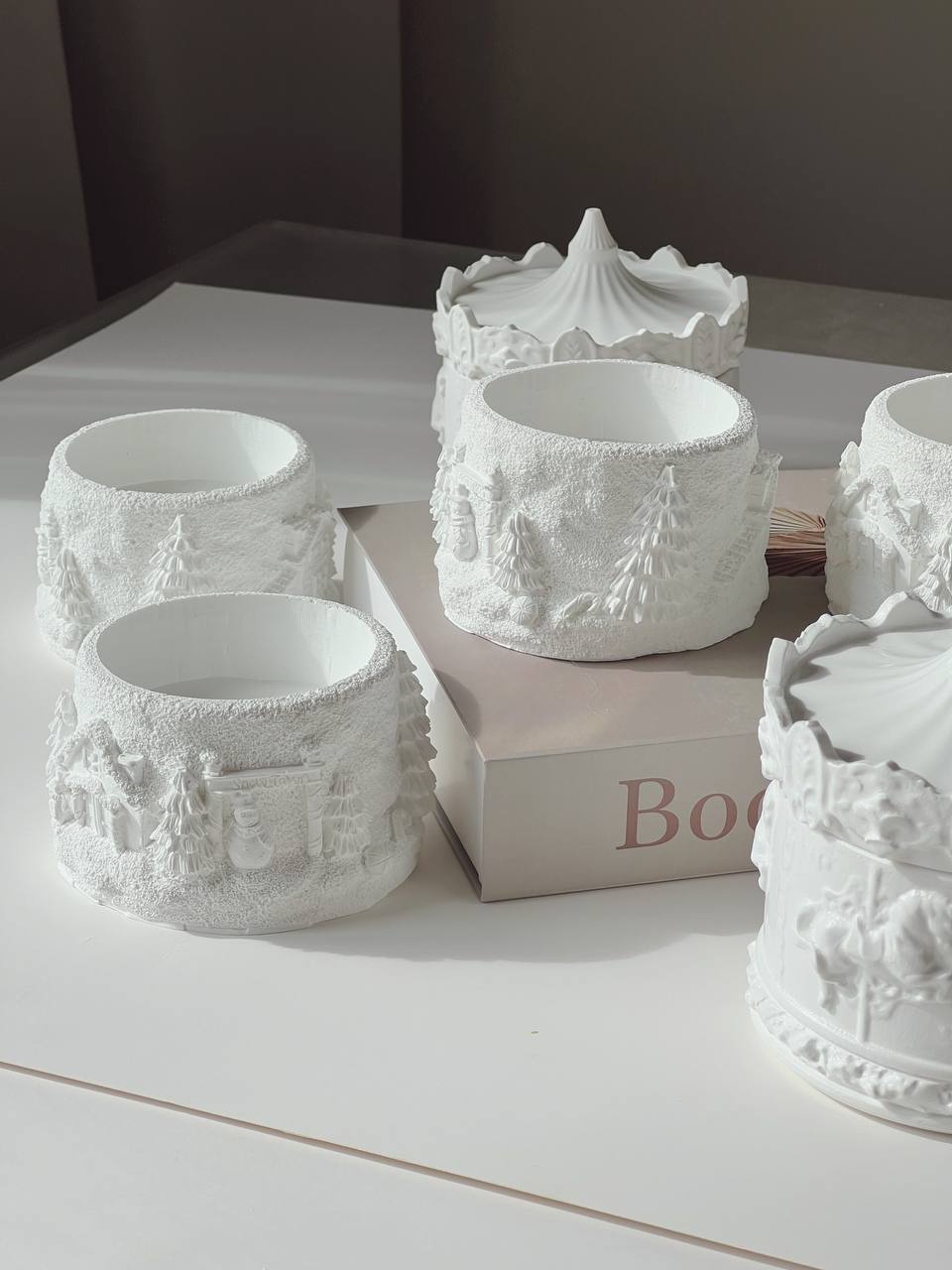 Snow Town Candle - Valencia