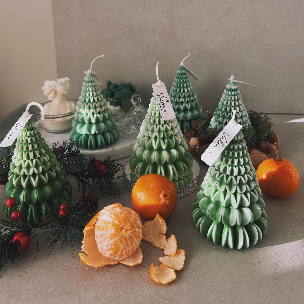 Round Christmas Tree Candle